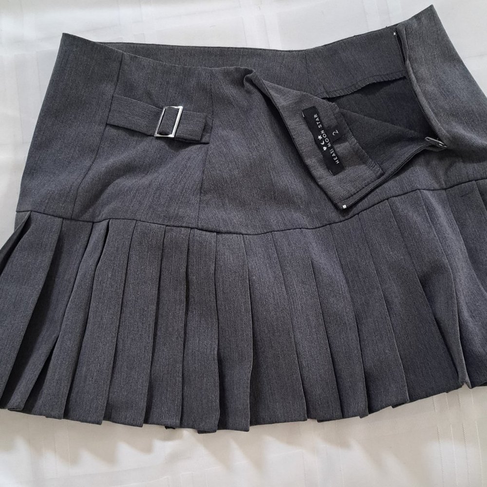 Grey Skirt. Size 2.